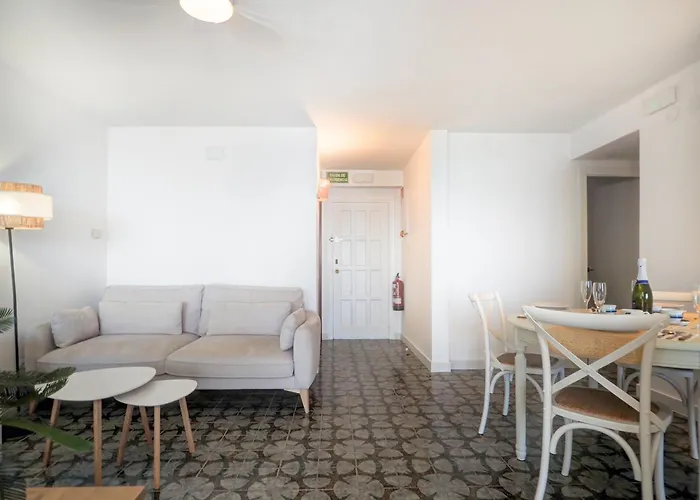 Horizon Views By Hello Homes 锡切斯